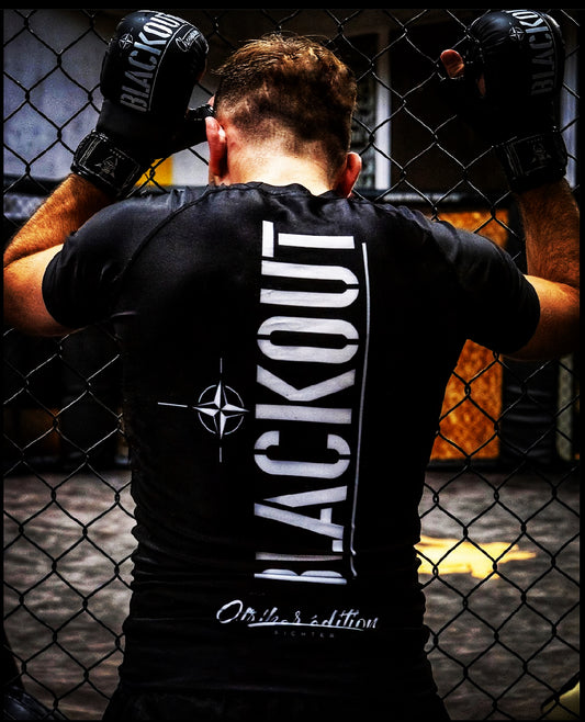 GANT MMA SPARRING – Blackout